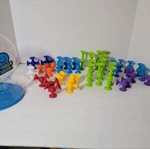 Fat Brain Toy Co Squigz Fun Little Suckers High Grade Silicone 33 Piece